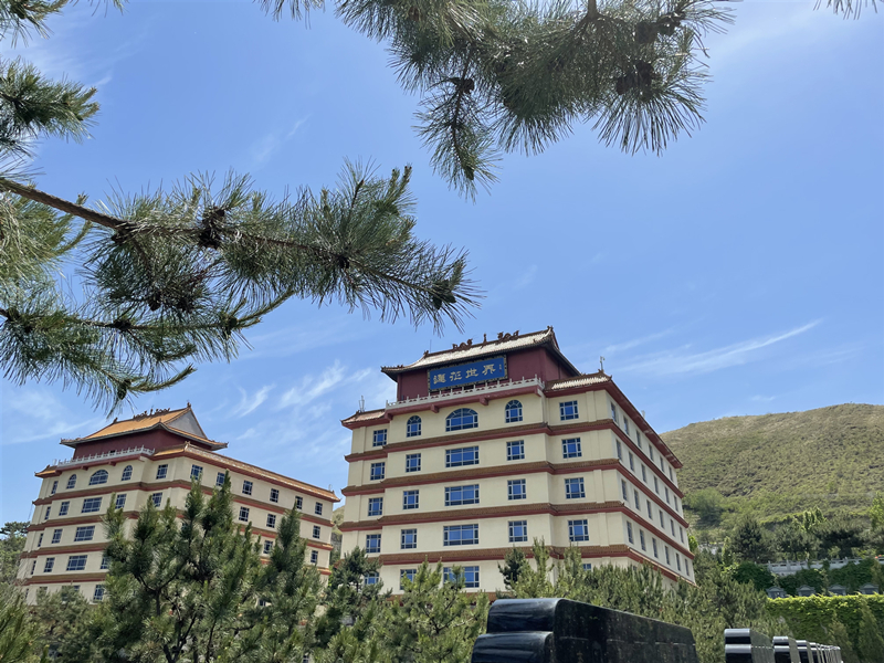 灵山宝塔陵园塔葬千佛塔 灵山宝塔陵园塔葬千佛塔