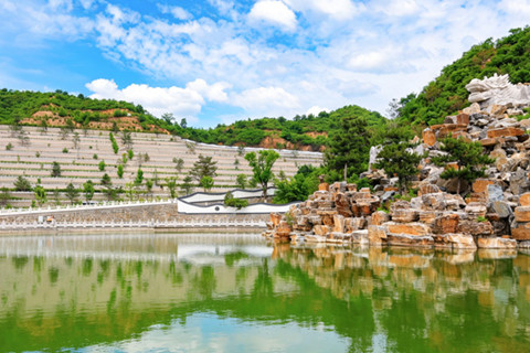 北京周边墓地怎么选？实地探访灵山宝塔陵园与懋龙溪生态陵园，说点大实话